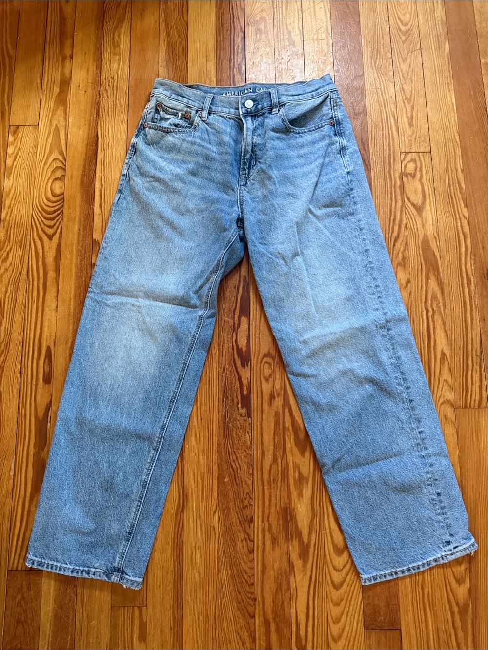 American Eagle Strigid Straight Leg Jeans Short